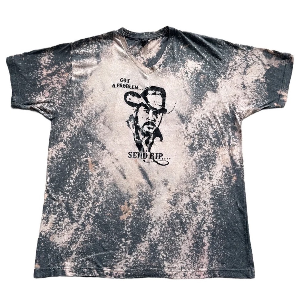 Yellowstone Rip Wheeler Bleached Graphic V-Neck T-Shirt XL Thrashed Paper‎ Thin